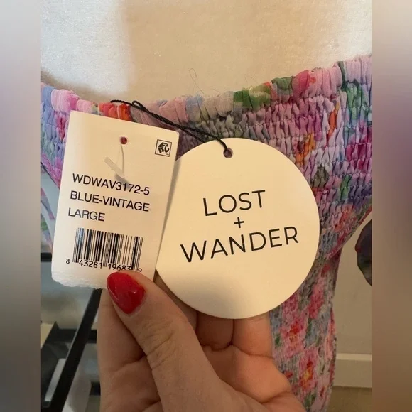 NWT LOST + WANDER Sweet Summer Floral Smocked Mini Dress Size L Blue Floral - Picture 7 of 8